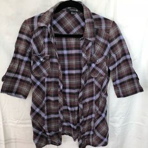 Plaid short-sleeve flannel